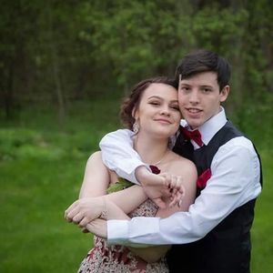 Meet your Posher, Hunter